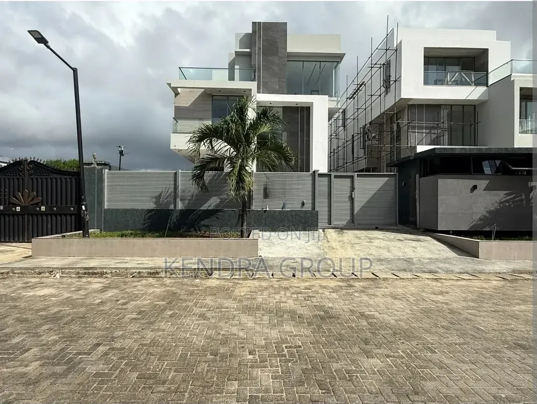 5bdrm Duplex in Ikoyi for sale in Old Ikoyi