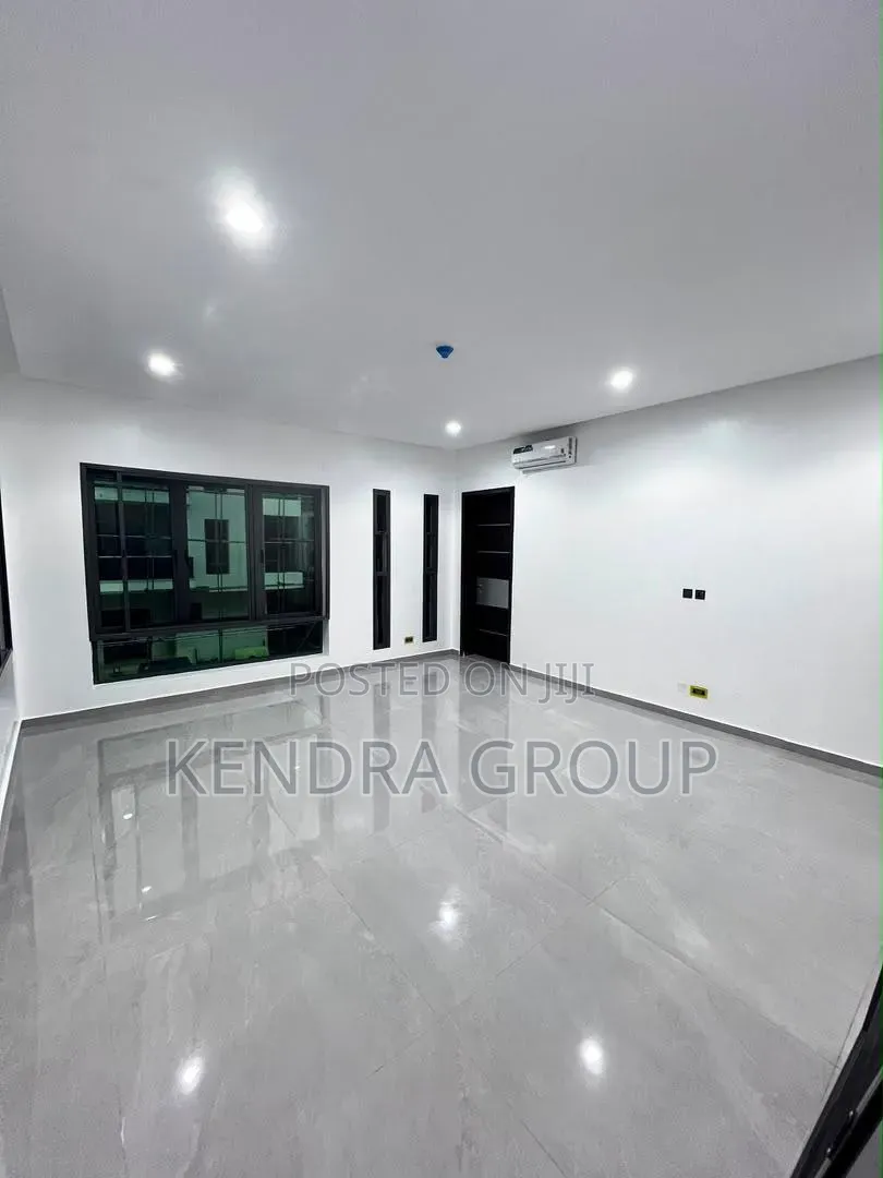 6bdrm Duplex in Old Ikoyi for sale in Old Ikoyi