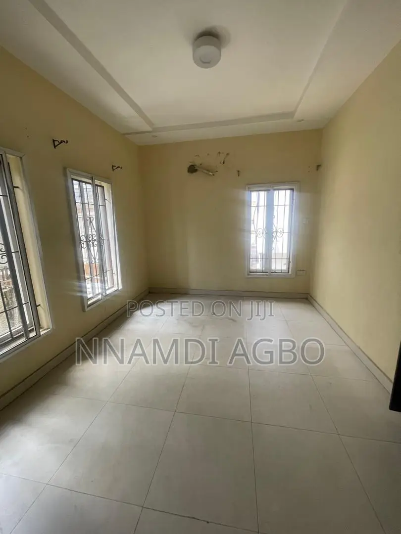 3bdrm Duplex in Chevron for rent in Chevron