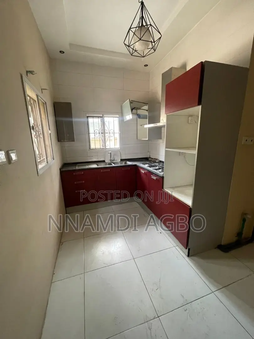 3bdrm Duplex in Chevron for rent in Chevron
