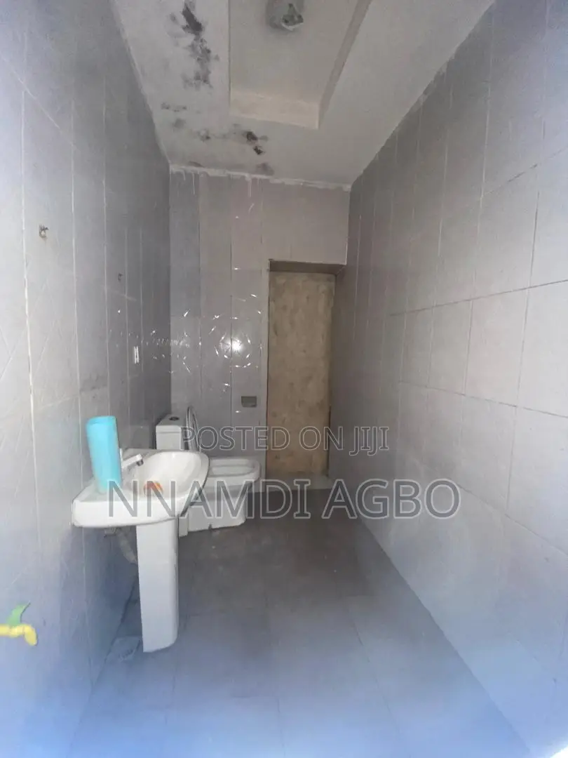 Mini Flat in Osapa london for rent in Osapa london