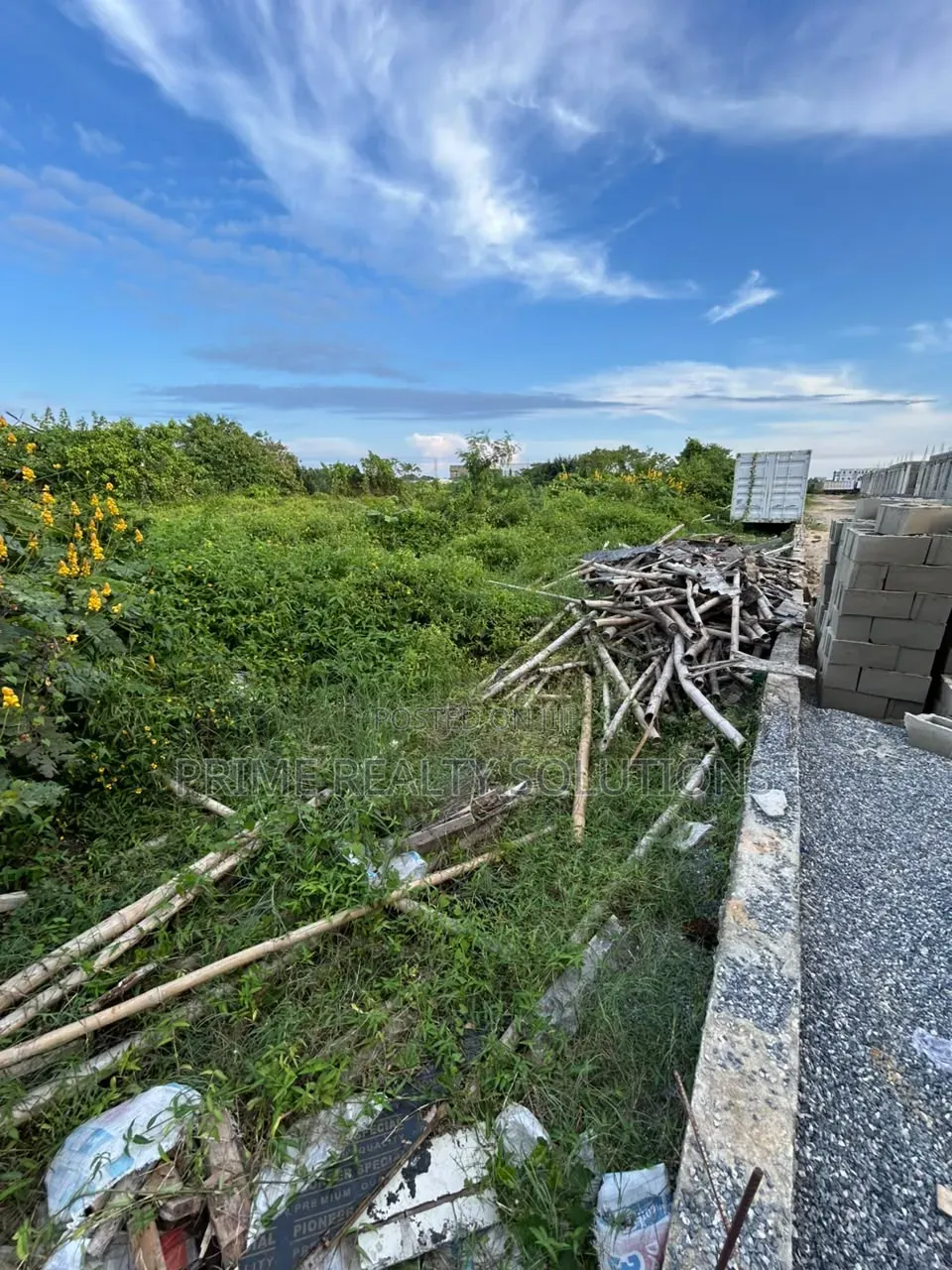 1200sqm Land for Sale — Alabeko, Ajah Off Lekki Epe Expressway in Lekki Expressway