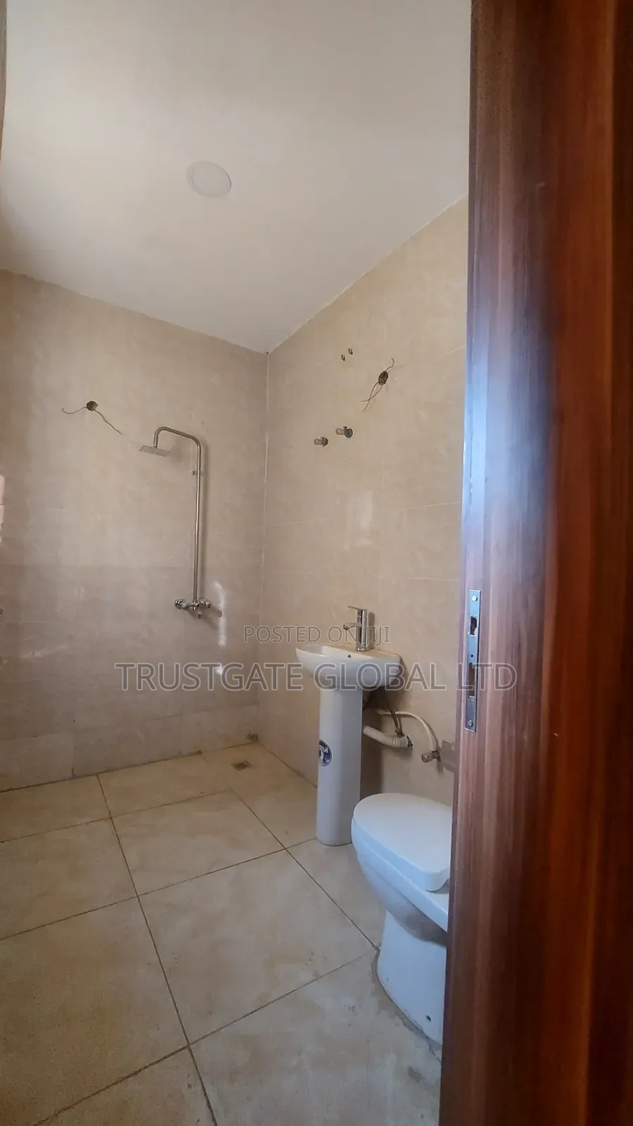 3bdrm Townhouse/Terrace in Guzape District for sale in Guzape District