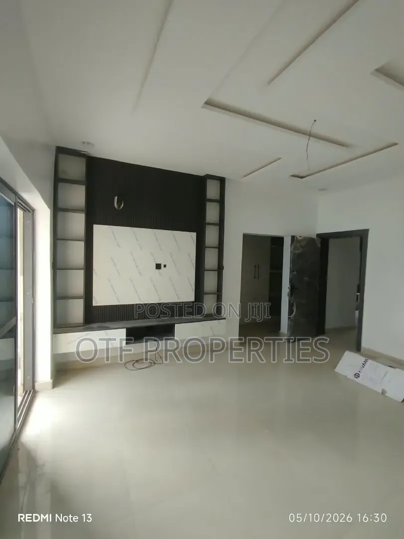 3bdrm Duplex in Mabushi for rent in Mabushi