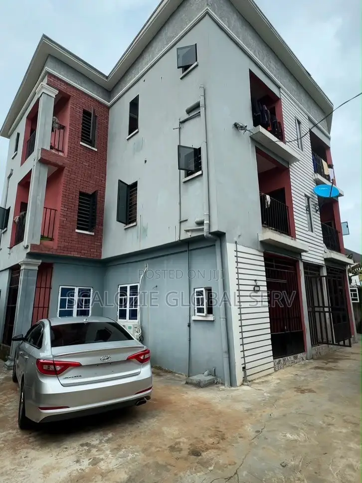 1bdrm Block of Flats in Off East West Road for sale in Port-Harcourt