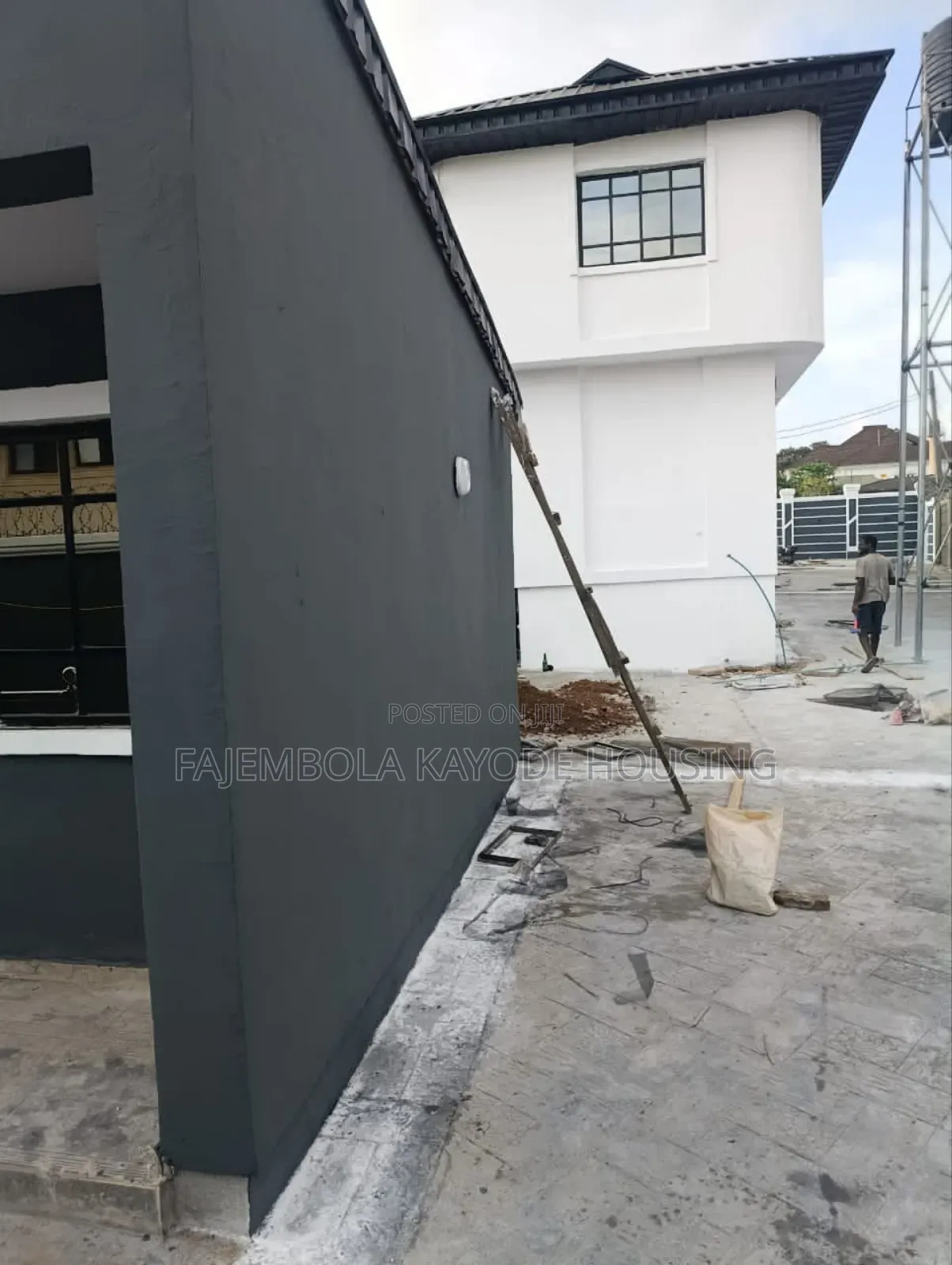5bdrm Duplex in Airforce Estate, Akobo for rent in Akobo