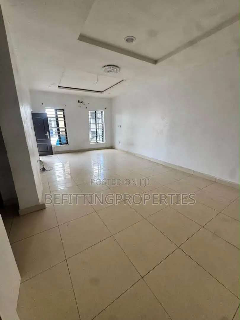 4bdrm Duplex in Lekki for sale in Lekki