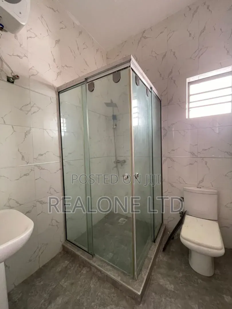 Studio Apartment in Ikota for rent in Ikota