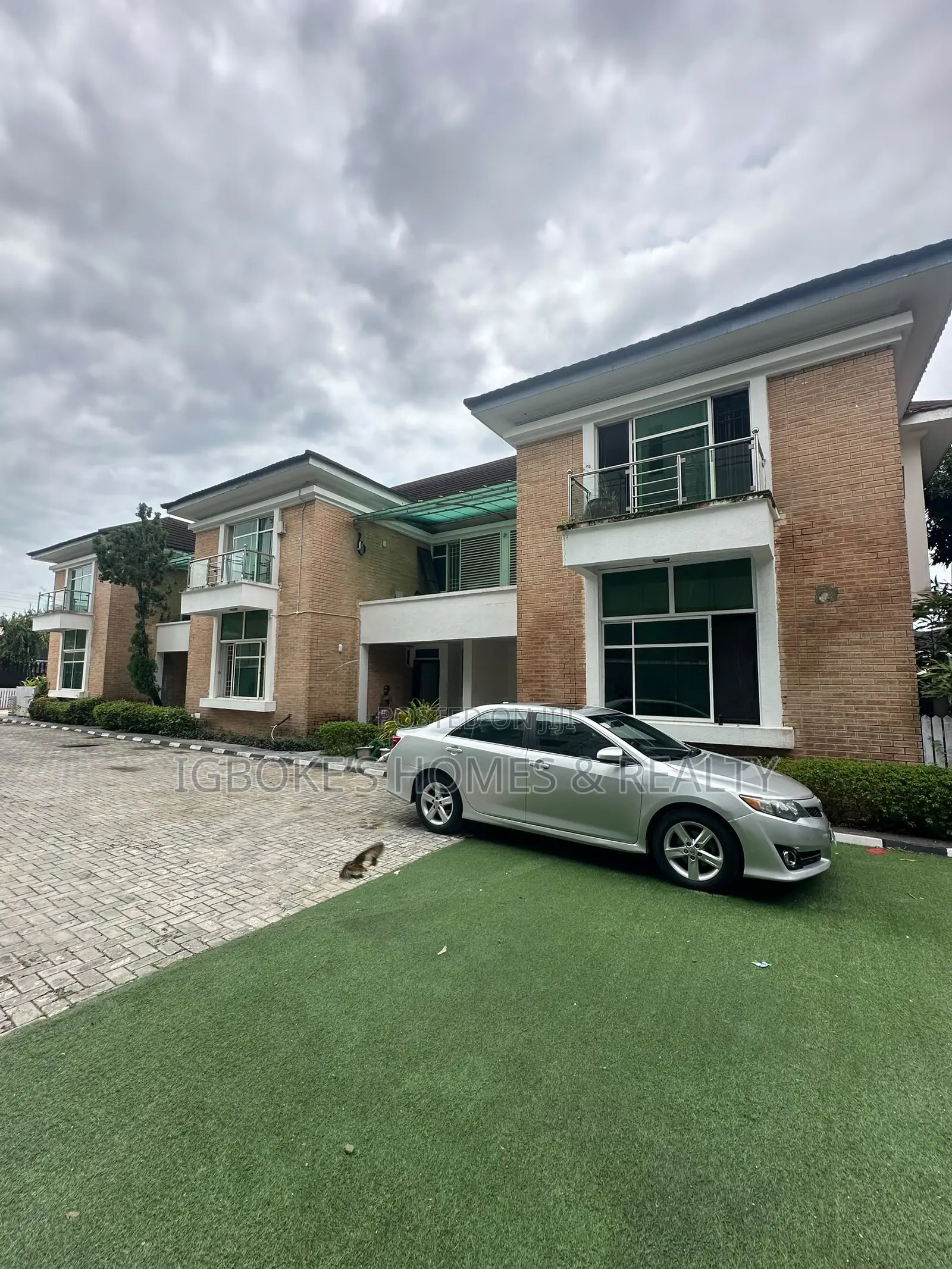 3bdrm Duplex in Lekki Phase 1 for rent in Lekki Phase 1