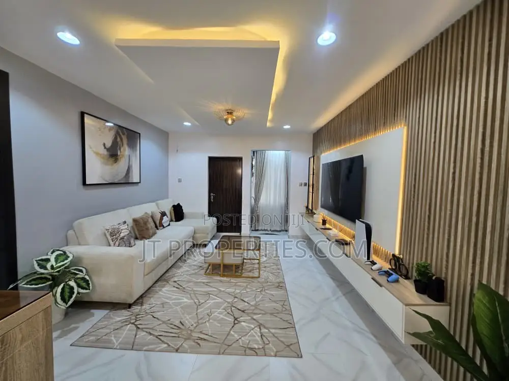 Exteticaly Pleasing 3bedroom Apartment Wuse 2 in Wuse 2