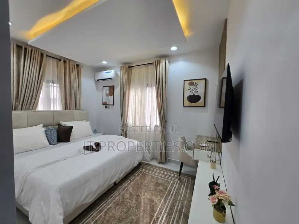 Exteticaly Pleasing 3bedroom Apartment Wuse 2 in Wuse 2