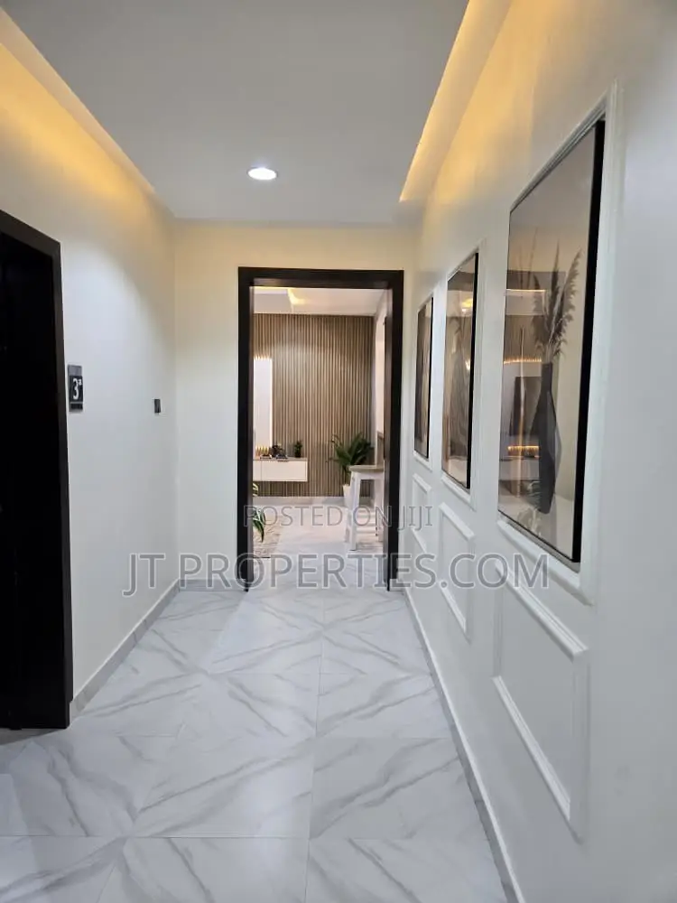 Exteticaly Pleasing 3bedroom Apartment Wuse 2 in Wuse 2