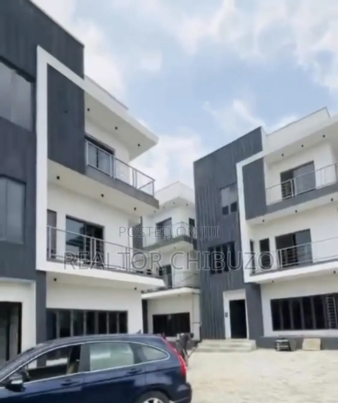 6bdrm Duplex in Idu for sale in Idu