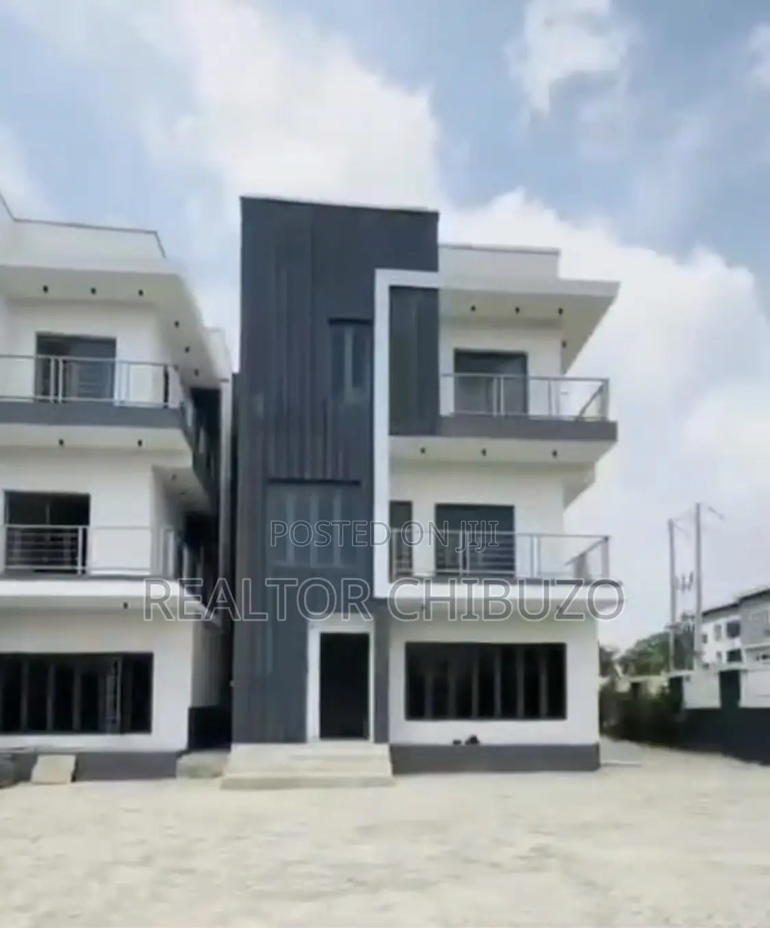 6bdrm Duplex in Idu for sale in Idu