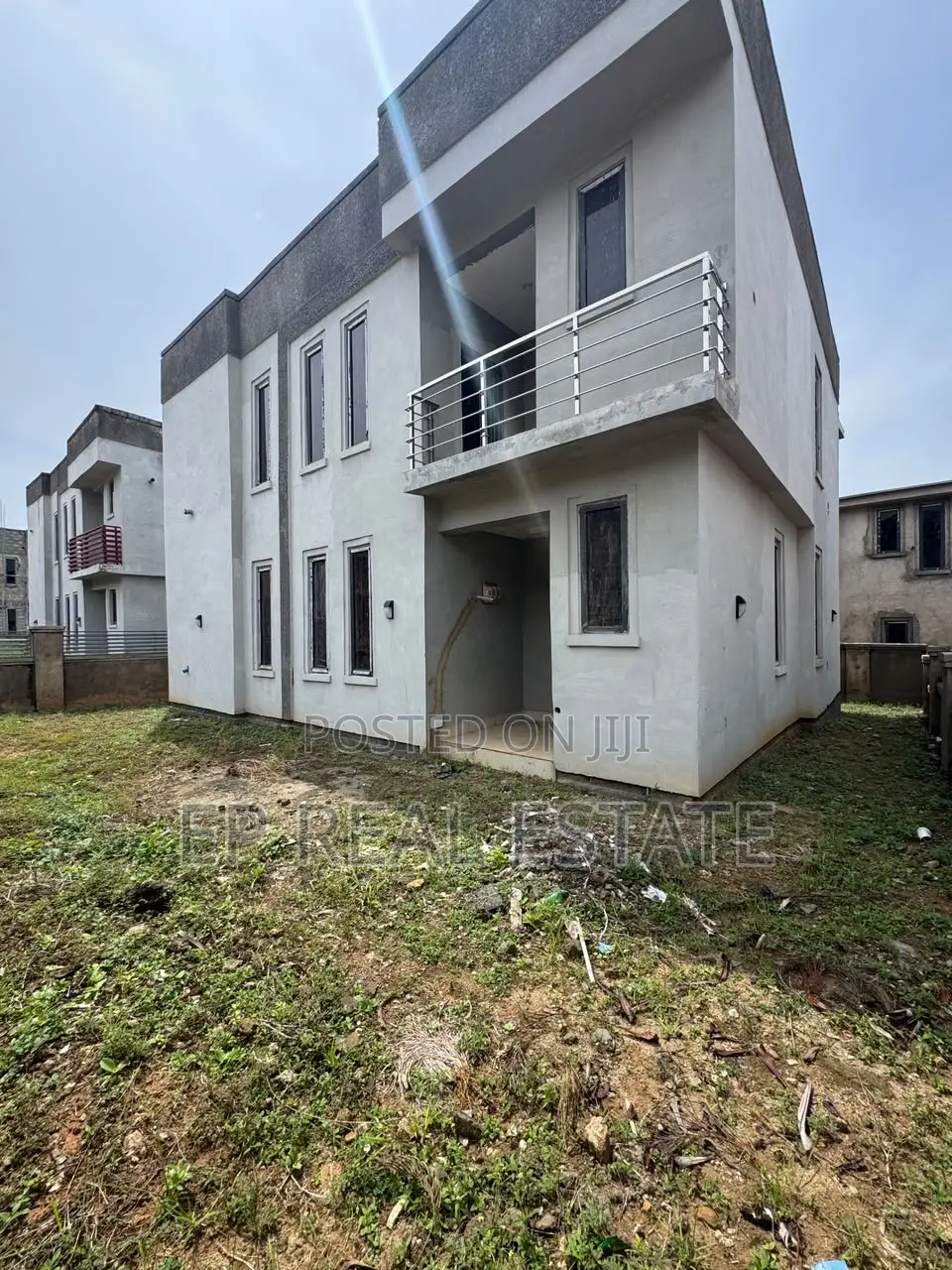 4bdrm Duplex in Apo District for sale in Apo District