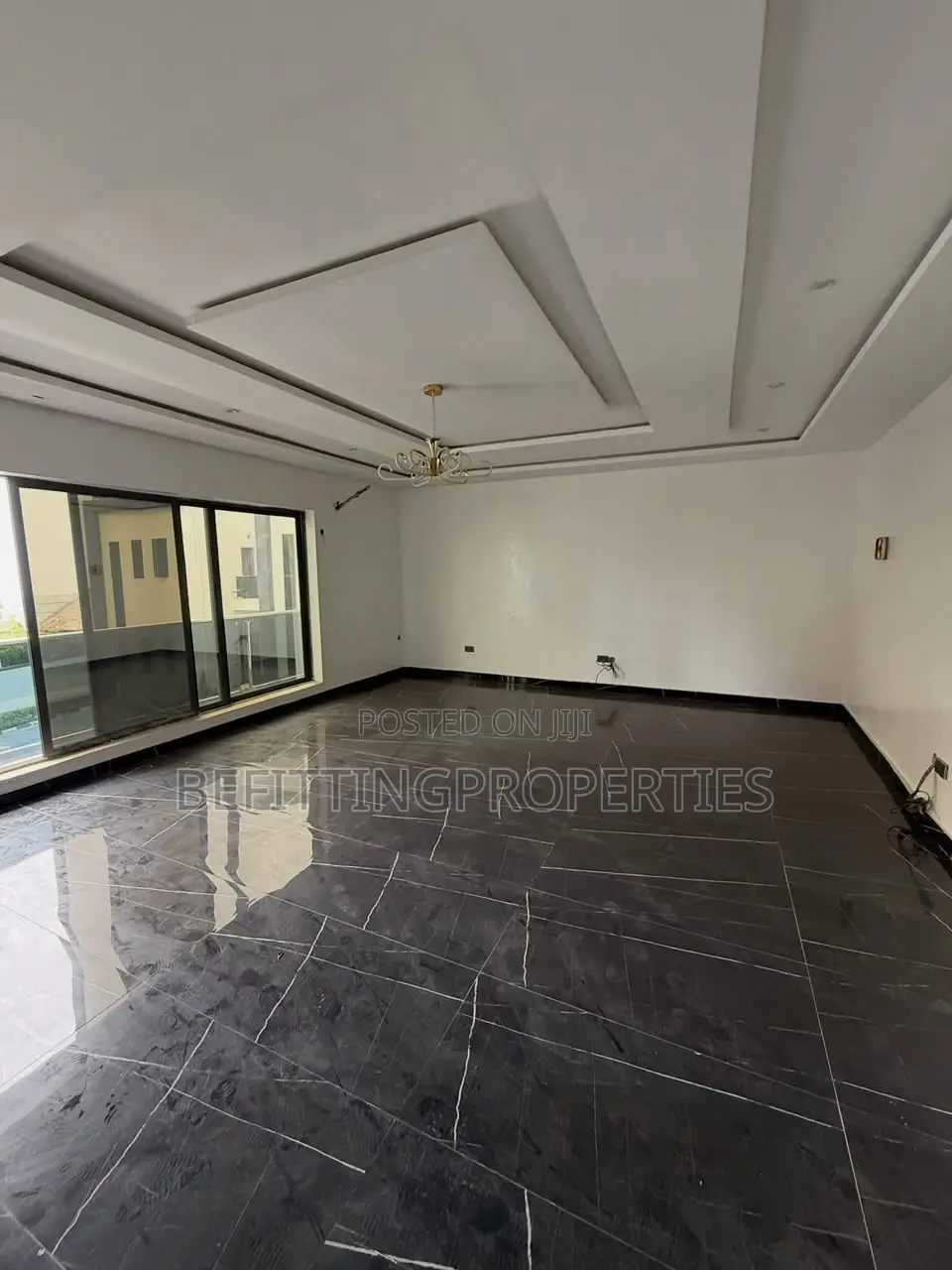 3bdrm Block of Flats in Abuja (FCT) for sale in Abuja (FCT)