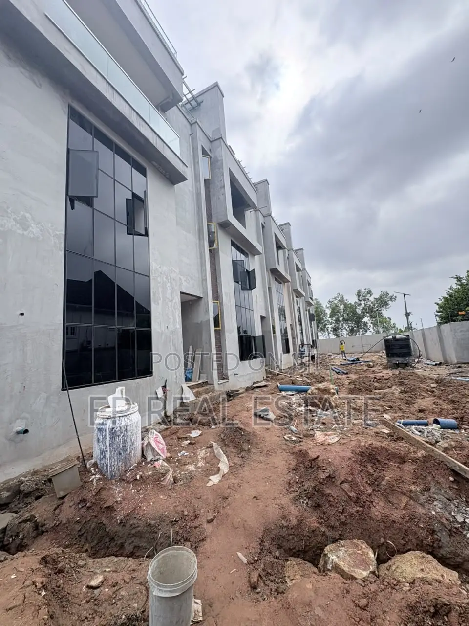 5bdrm Duplex in Wuse 2 for sale in Wuse 2