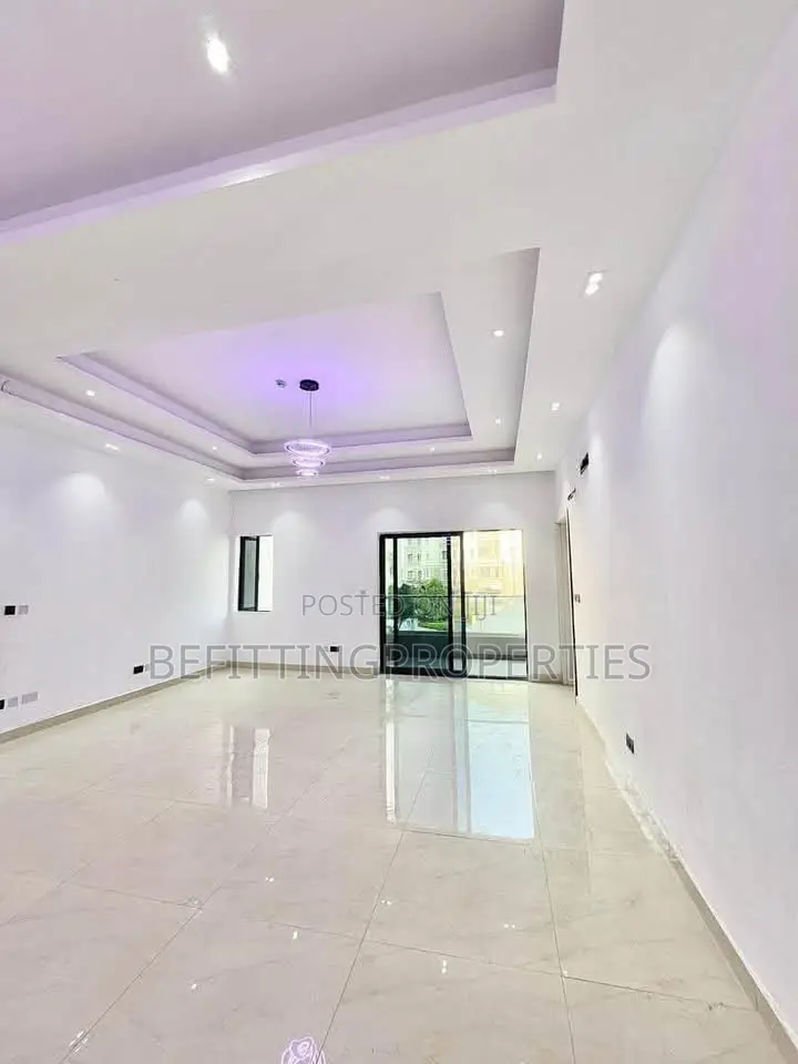 3bdrm Apartment in Victoria Island for sale in Victoria Island