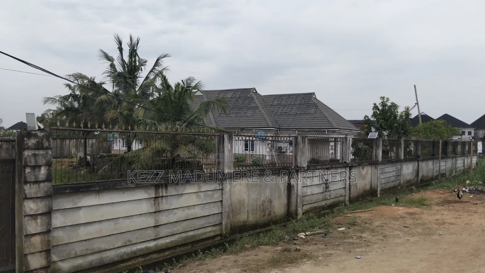 5bdrm Bungalow in Gated Neighbourhood, New Layout for sale in New Layout