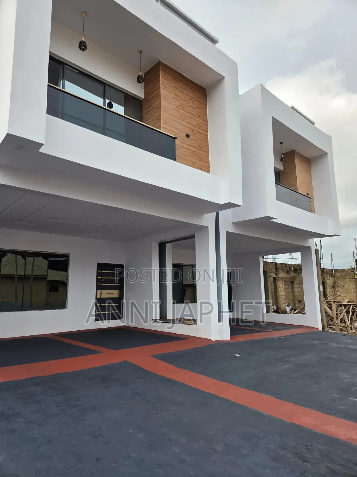 3bdrm Duplex in Alagbaka Gra, Akure for sale in Akure