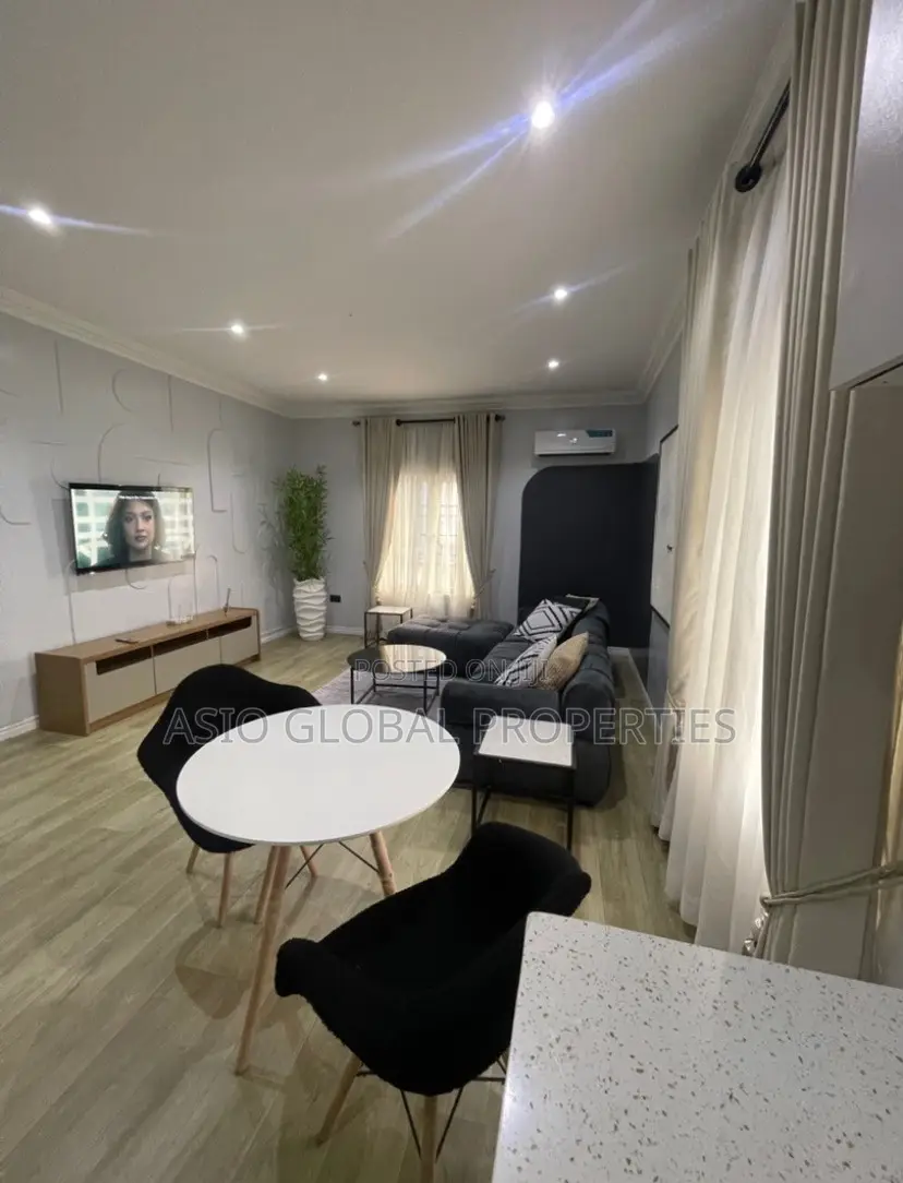 Luxury 2-Bedroom Apartment With Swimming Pool in Ikoyi in Ikoyi