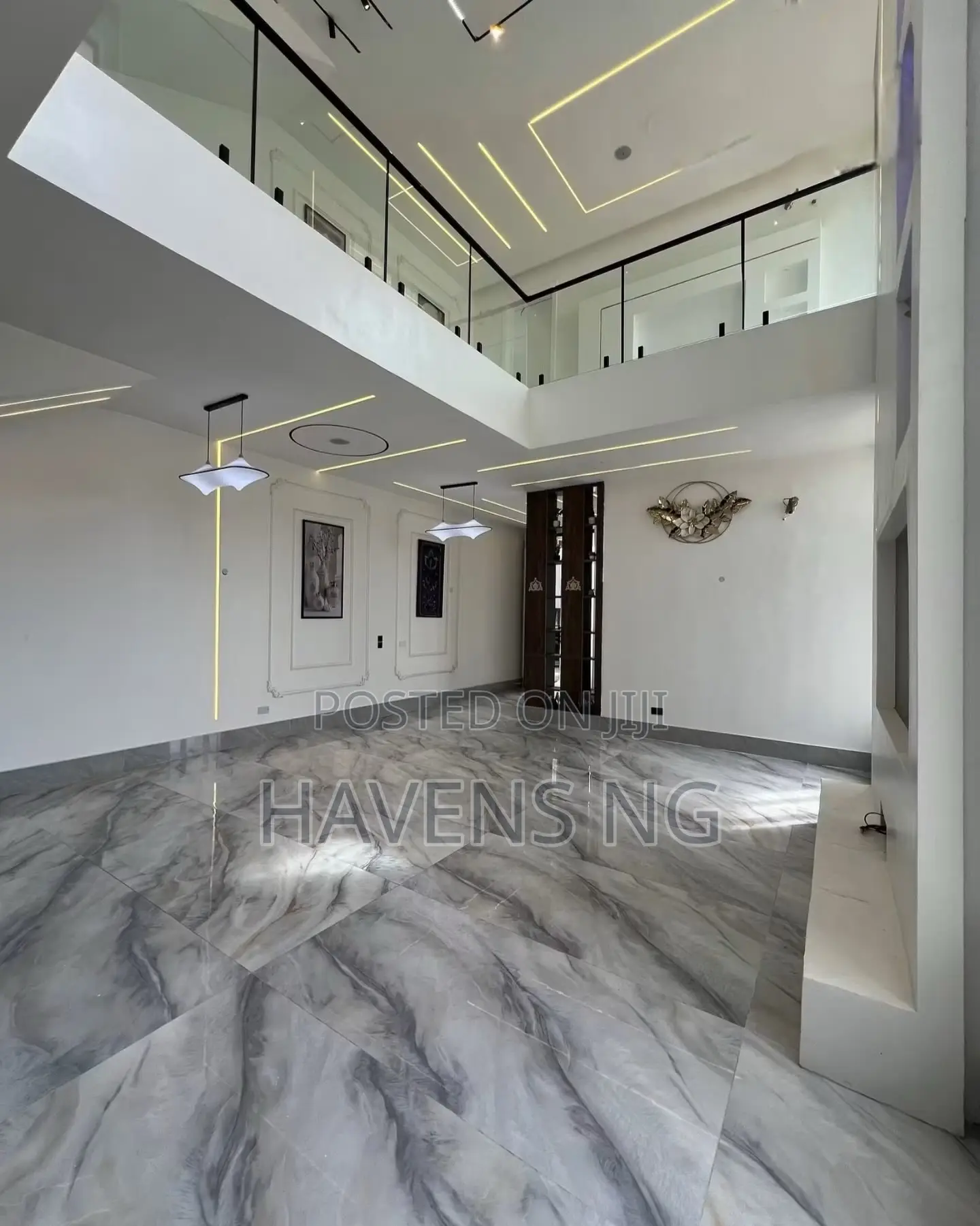 5bdrm Duplex in Lekki Phase 1 for sale in Lekki Phase 1