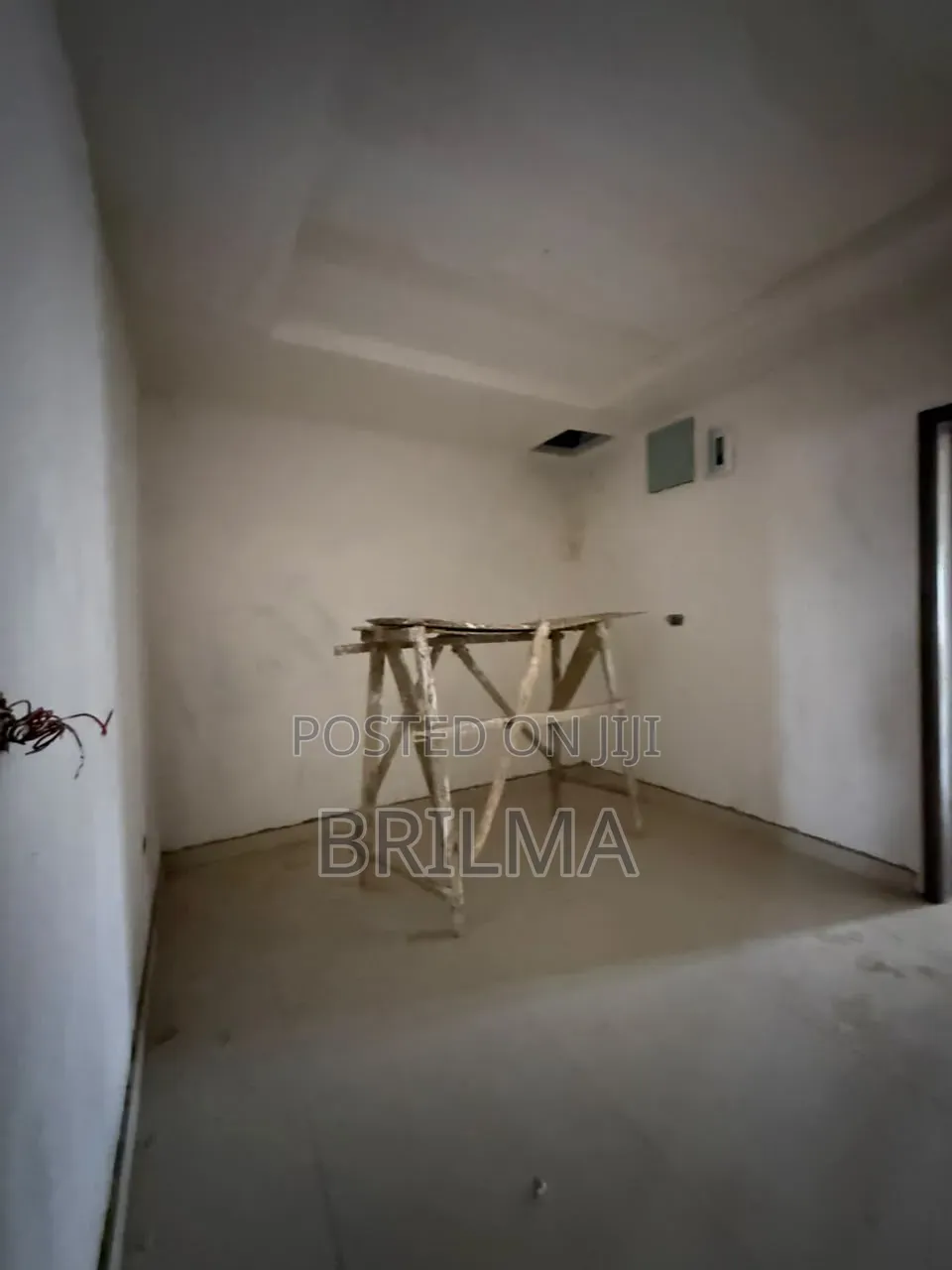 4bdrm Duplex in Dape for sale in Dape