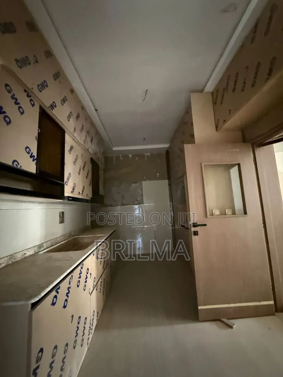 4bdrm Duplex in Dape for sale in Dape