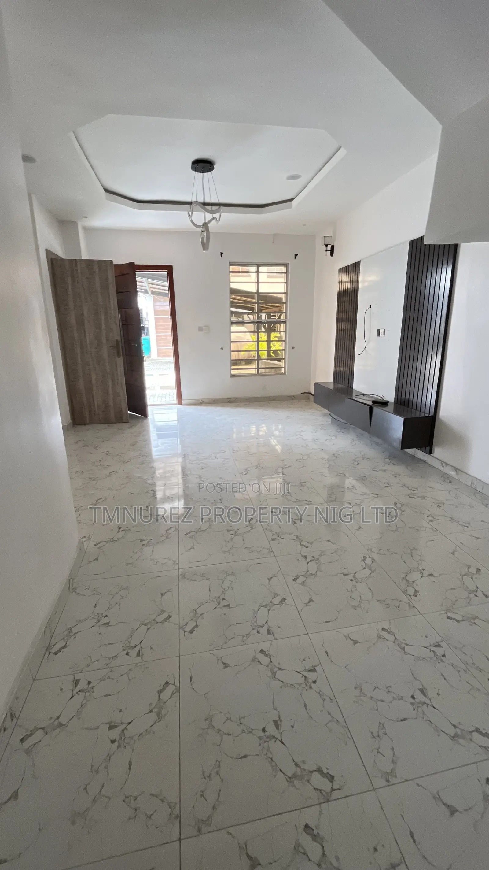 4bdrm Duplex in Conservation, Chevron for rent in Chevron