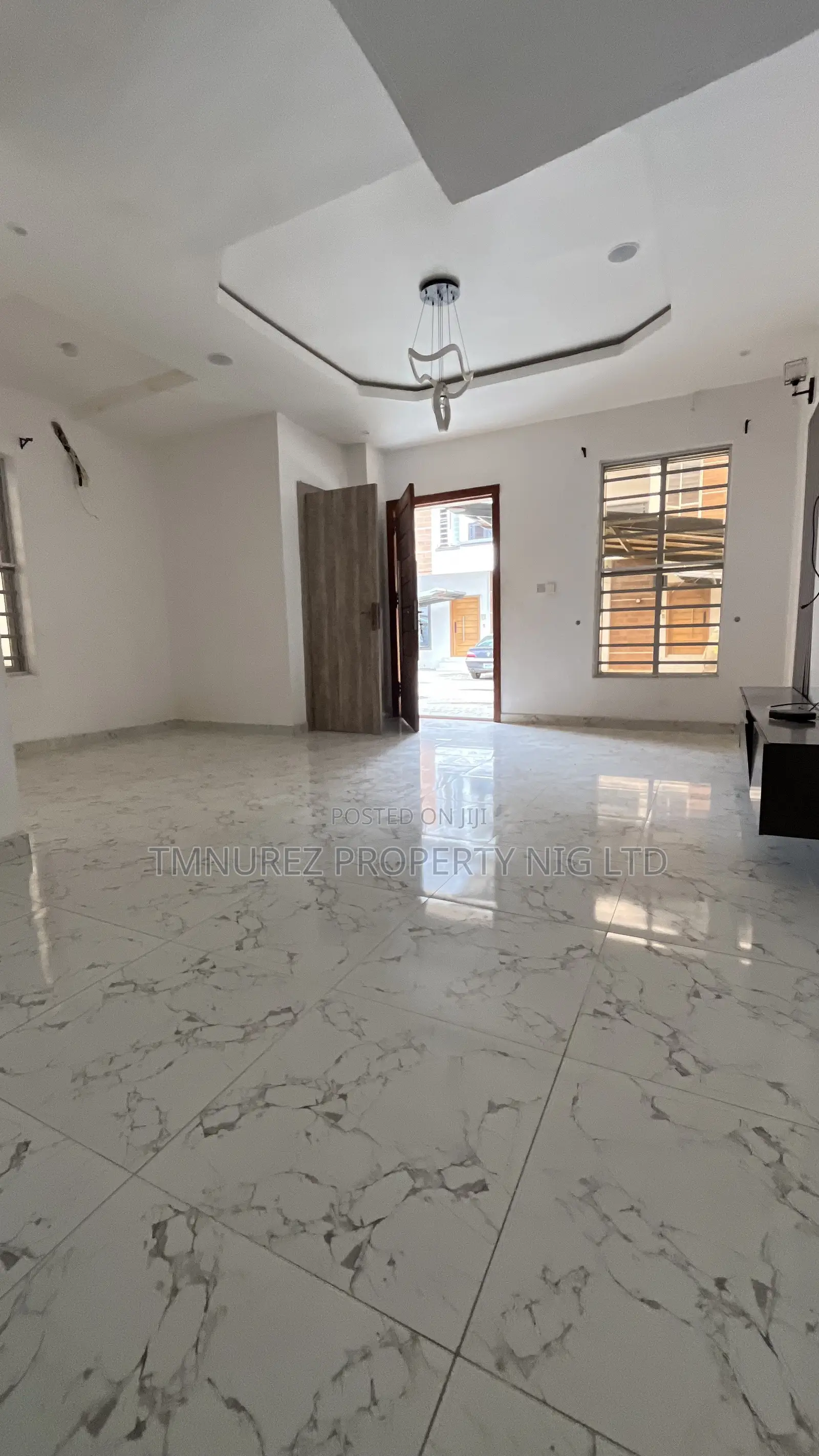 4bdrm Duplex in Conservation, Chevron for rent in Chevron
