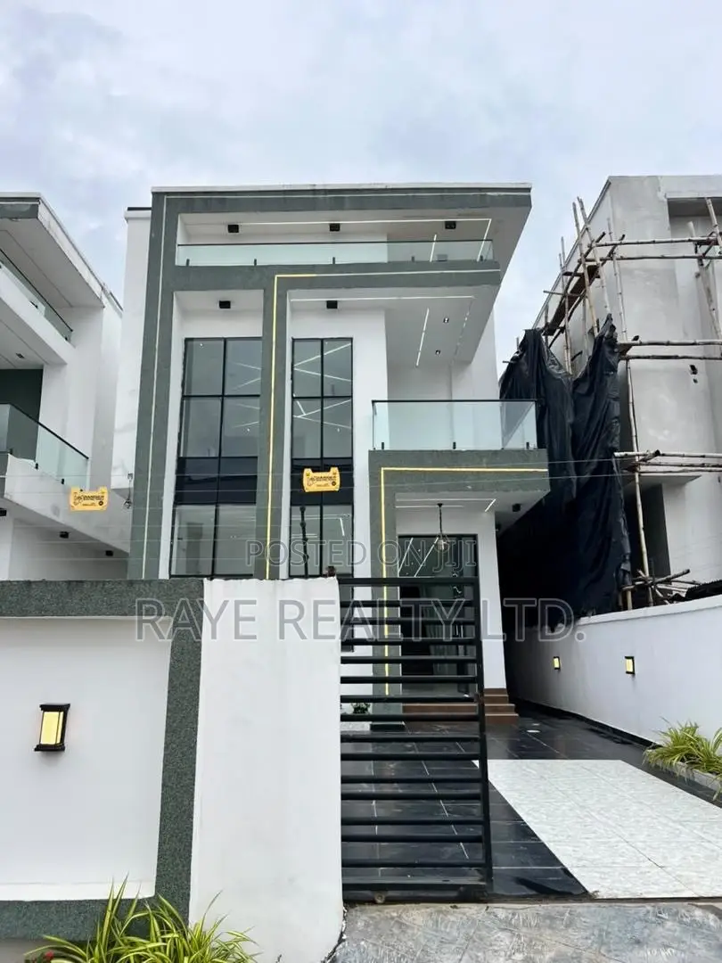 5bdrm Duplex in Ajah for sale in Ajah