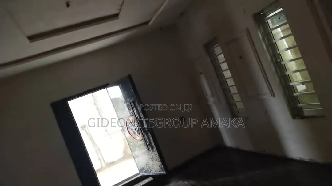 3bdrm Bungalow in Benin City for sale in Benin City