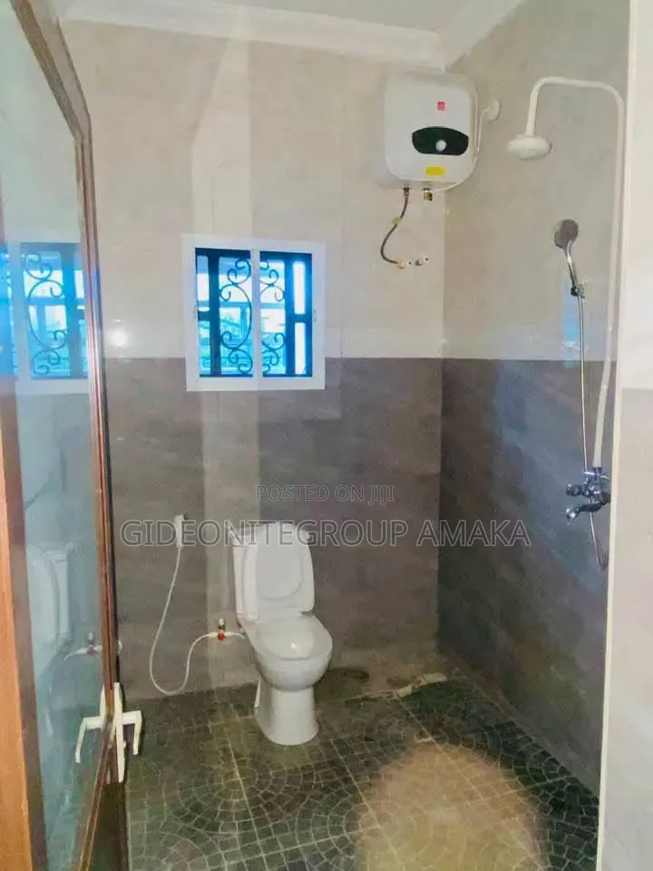 3bdrm Bungalow in Benin City for sale in Benin City