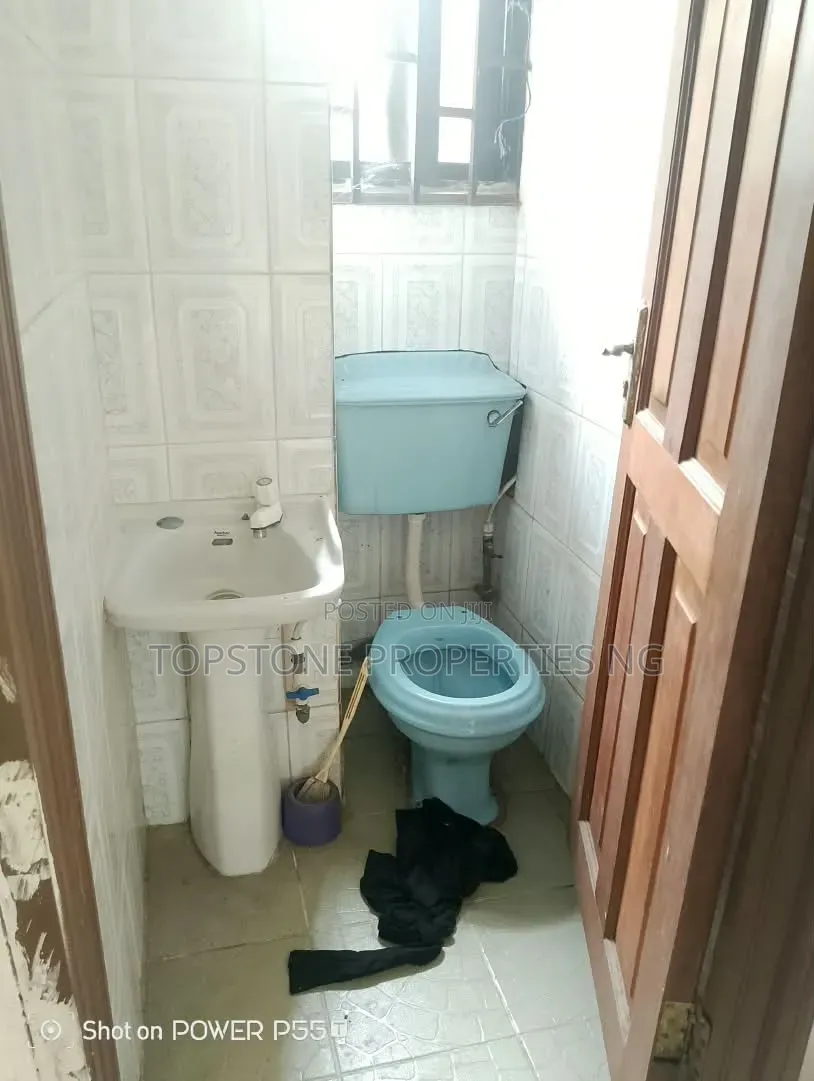 2bdrm Bungalow in Topstone Properties, Uyo for rent in Uyo