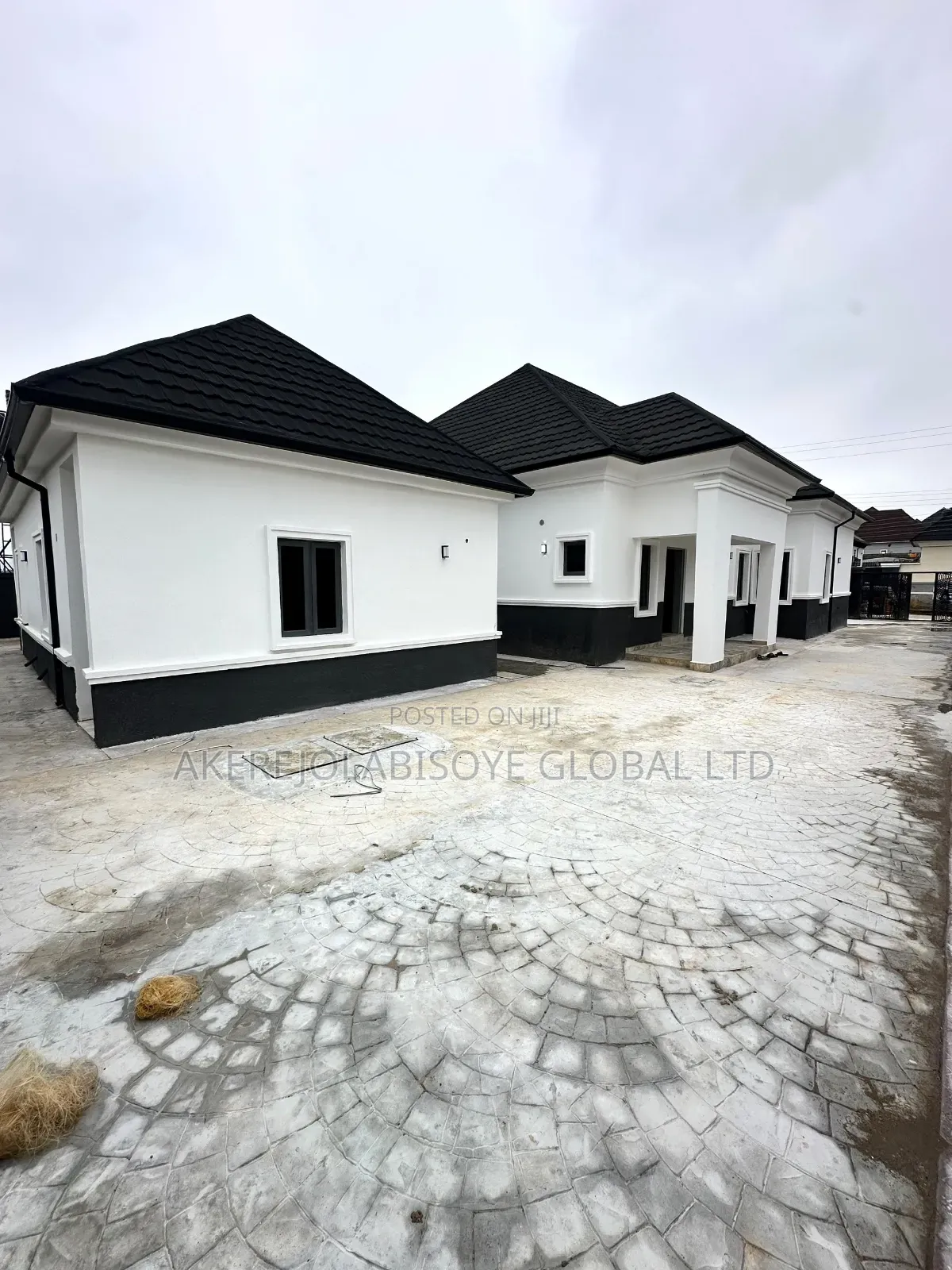 4bdrm Bungalow in Gwarinpa Extension, Dape for sale in Dape