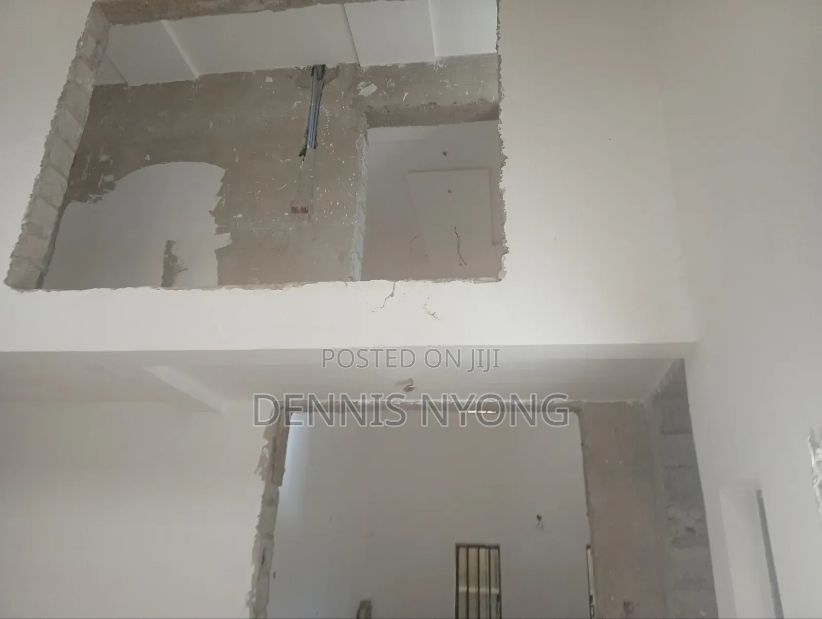 4bdrm Duplex in Parliamentary, Calabar for sale in Calabar