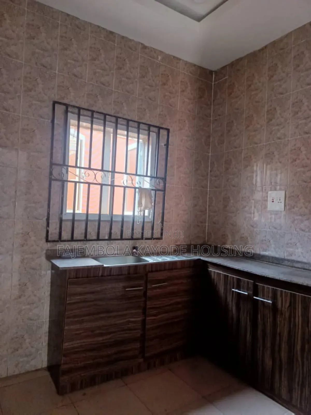 Studio Apartment in Bashorun Oja, Basorun for rent in Basorun