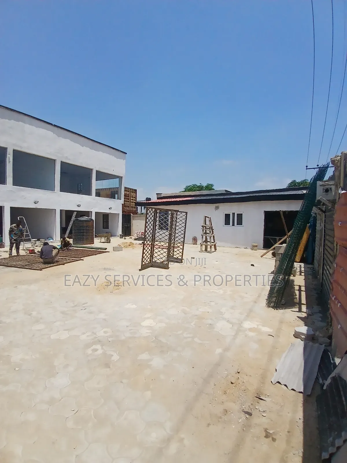 Commercial Spaces With 2toilets, Admin Office Prepaid Meter at Ajah in Ado / Ajah