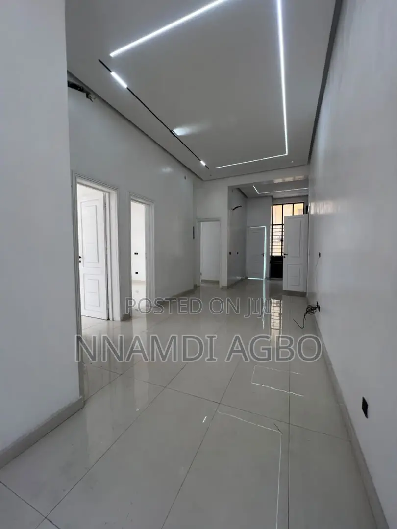 3bdrm Apartment in Lekki Phase 1 for rent in Lekki Phase 1