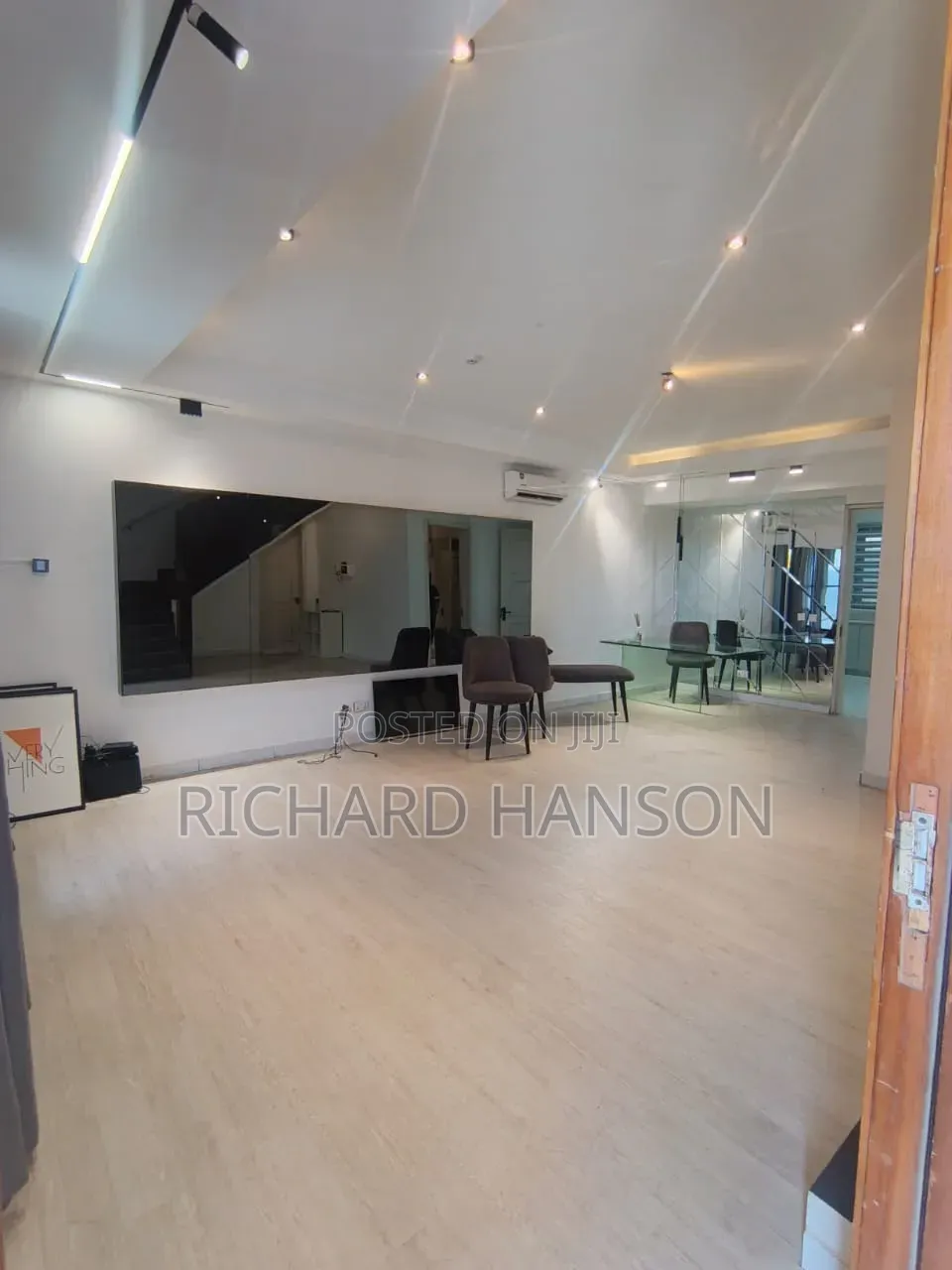 4bdrm Duplex in Serviced, Lekki Expressway for rent in Lekki Expressway