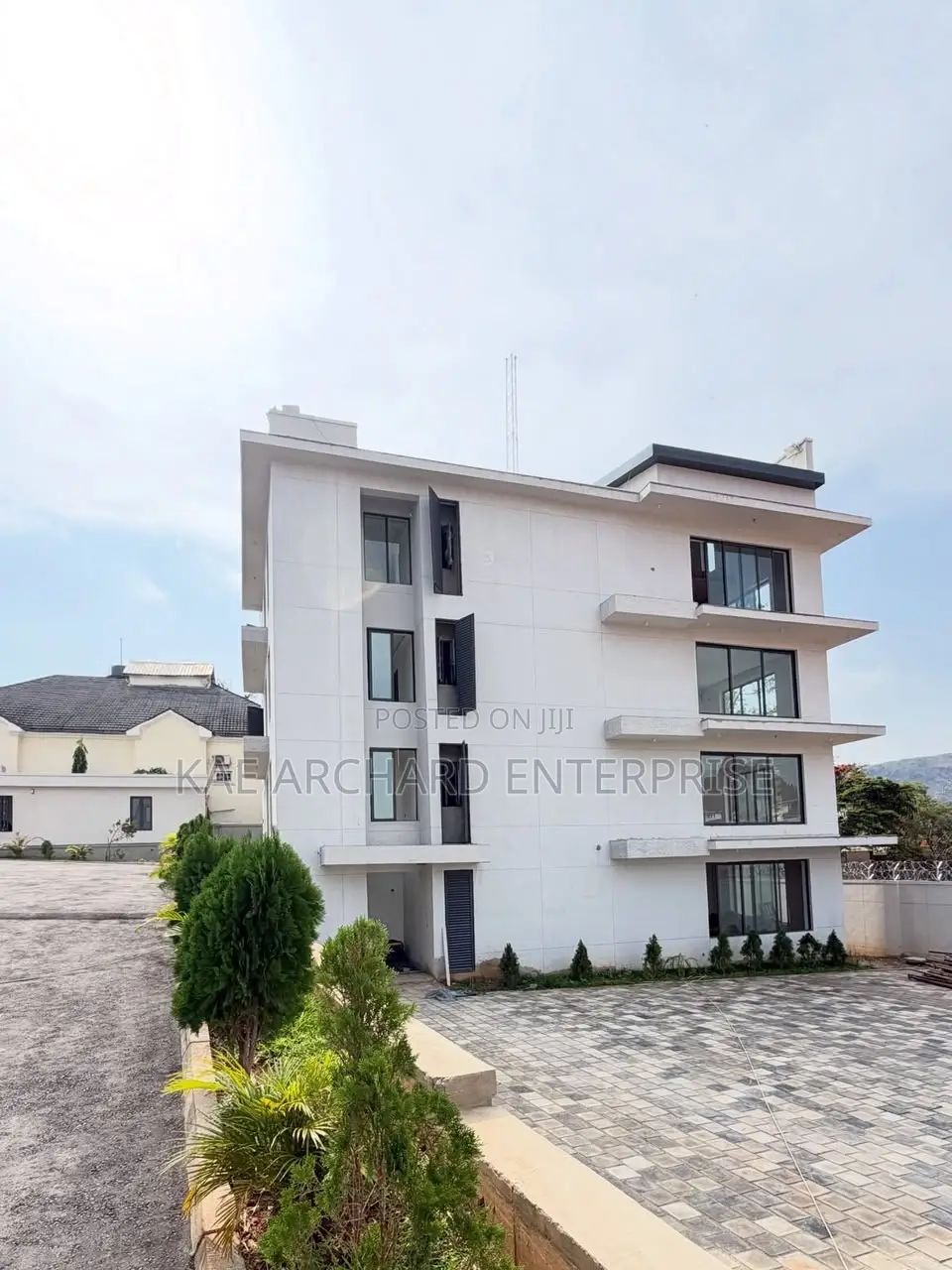 3bdrm Apartment in Maitama for sale in Maitama