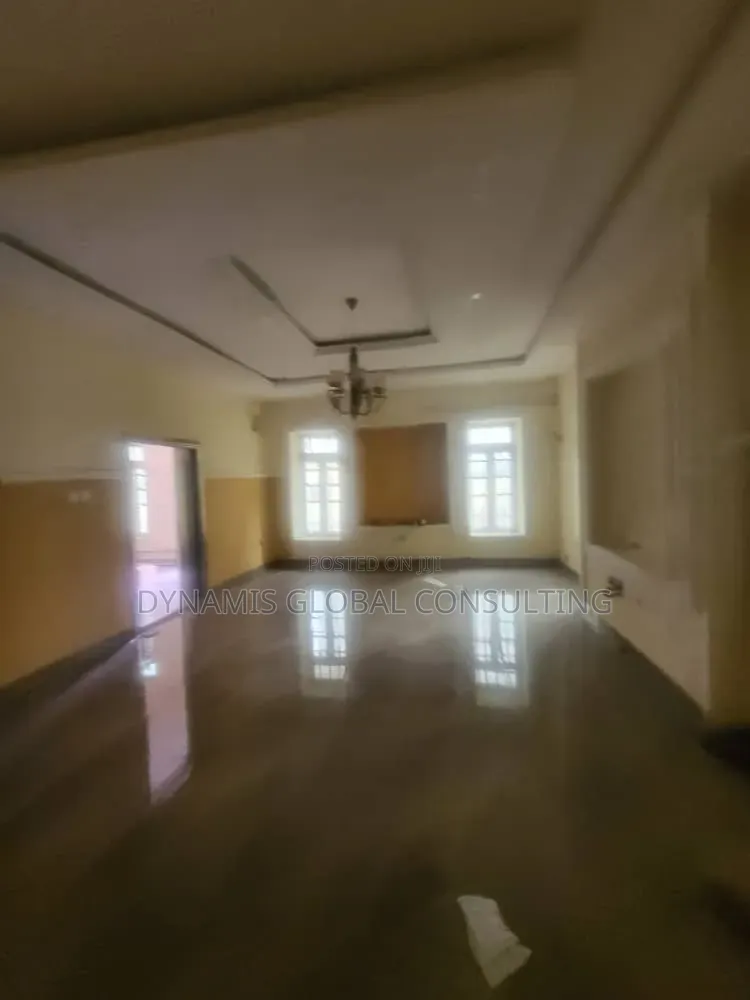 5bdrm Duplex in Omole Phase 1 for rent in Omole Phase 1