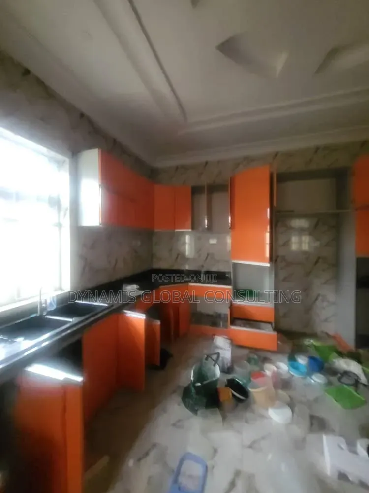 5bdrm Duplex in Omole Phase 1 for rent in Omole Phase 1