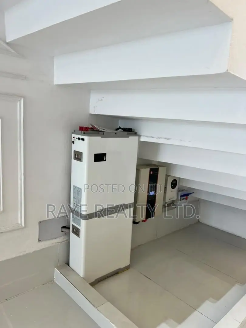 5bdrm Duplex in Ajah for sale in Ajah