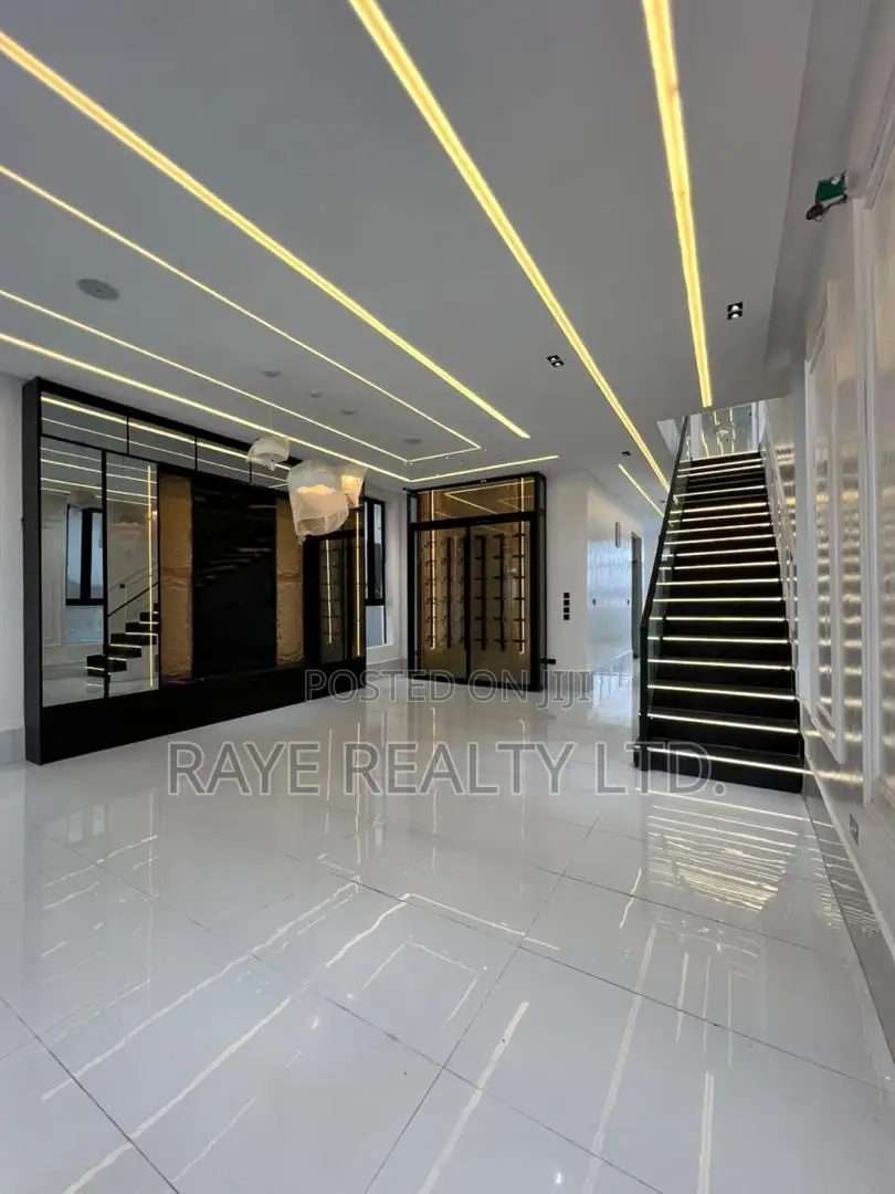 5bdrm Duplex in Ajah for sale in Ajah