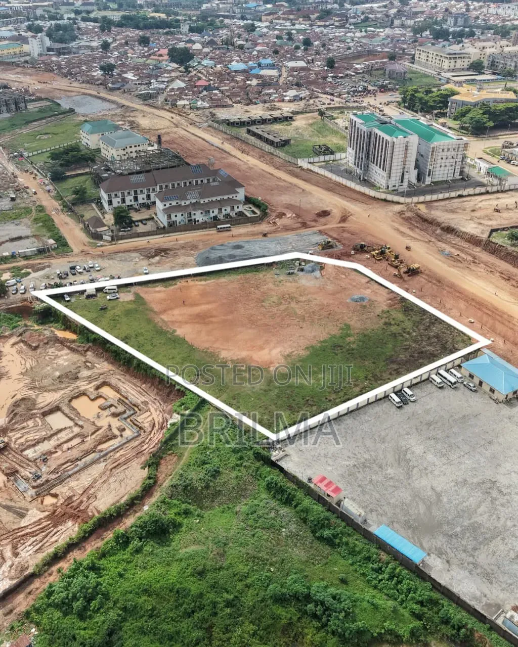 9,257 SQM of Commercial Land in Wuye for Sale in Wuye