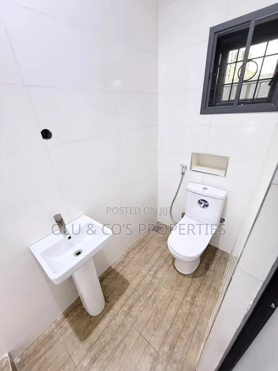 3bdrm Block of Flats in Liberty Jubilation, Kubwa for rent in Kubwa