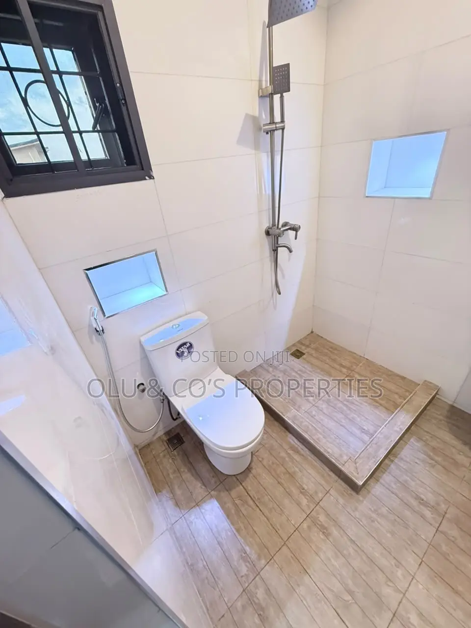 3bdrm Block of Flats in Liberty Jubilation, Kubwa for rent in Kubwa
