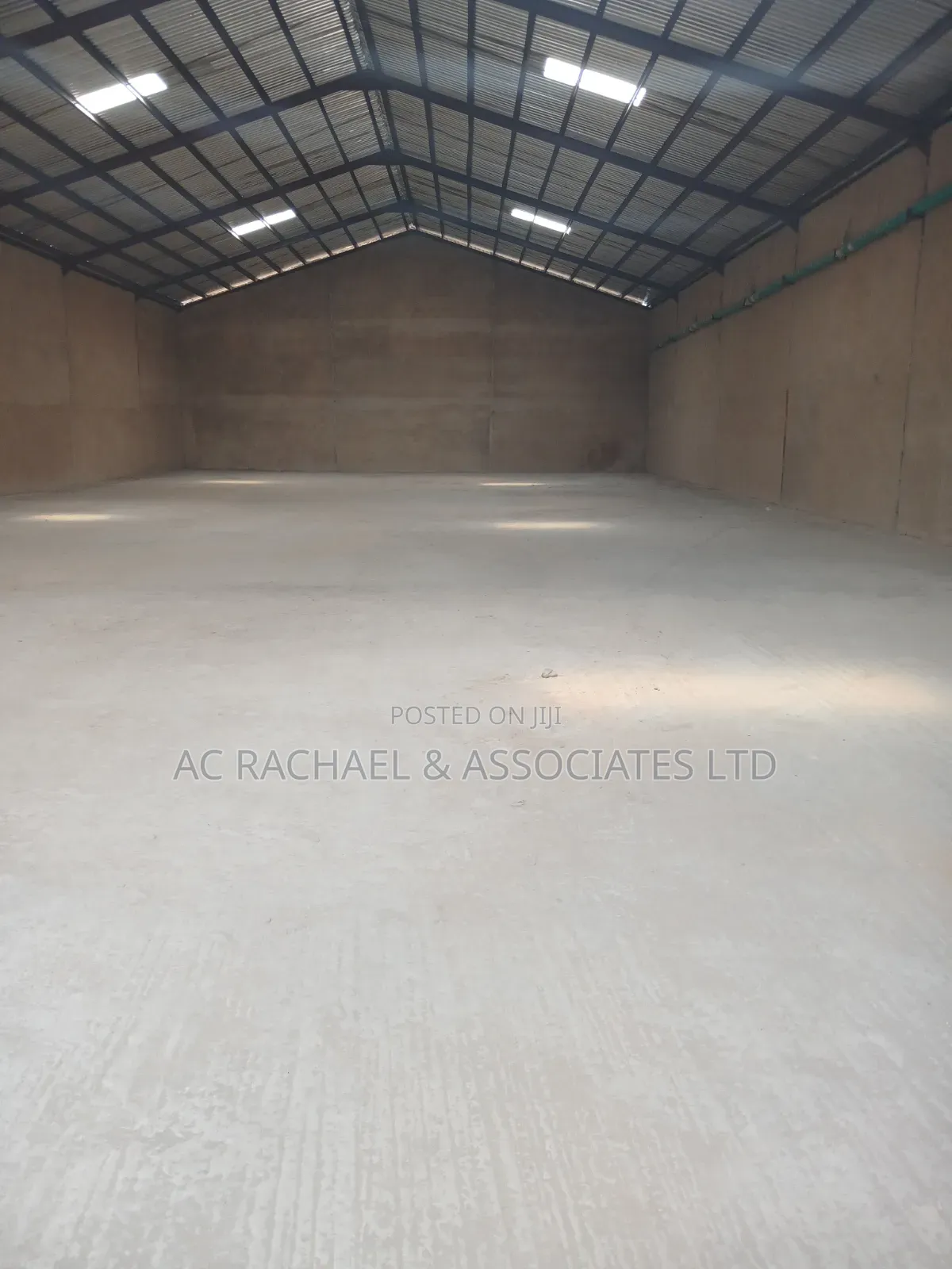 8000sqft Warehouse for Lease Along OSHODI-APAPA EXPRESSWAY in Oshodi Expressway
