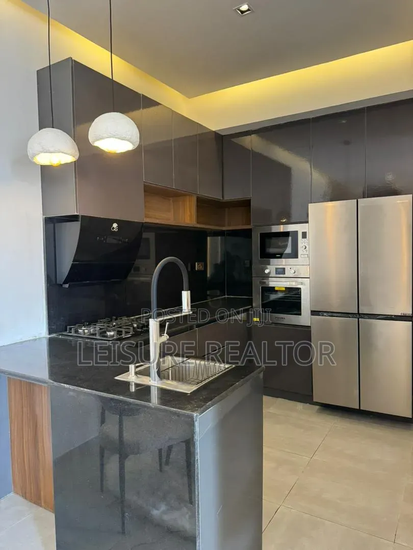 3bdrm Apartment in Bay 3, Ikate-Elegushi for sale in Ikate-Elegushi